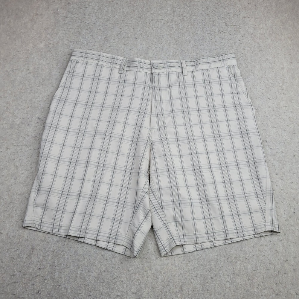 Haggar C18‎ Shorts Mens 38 Gray Plaid 9" Inseam Performance Stretch